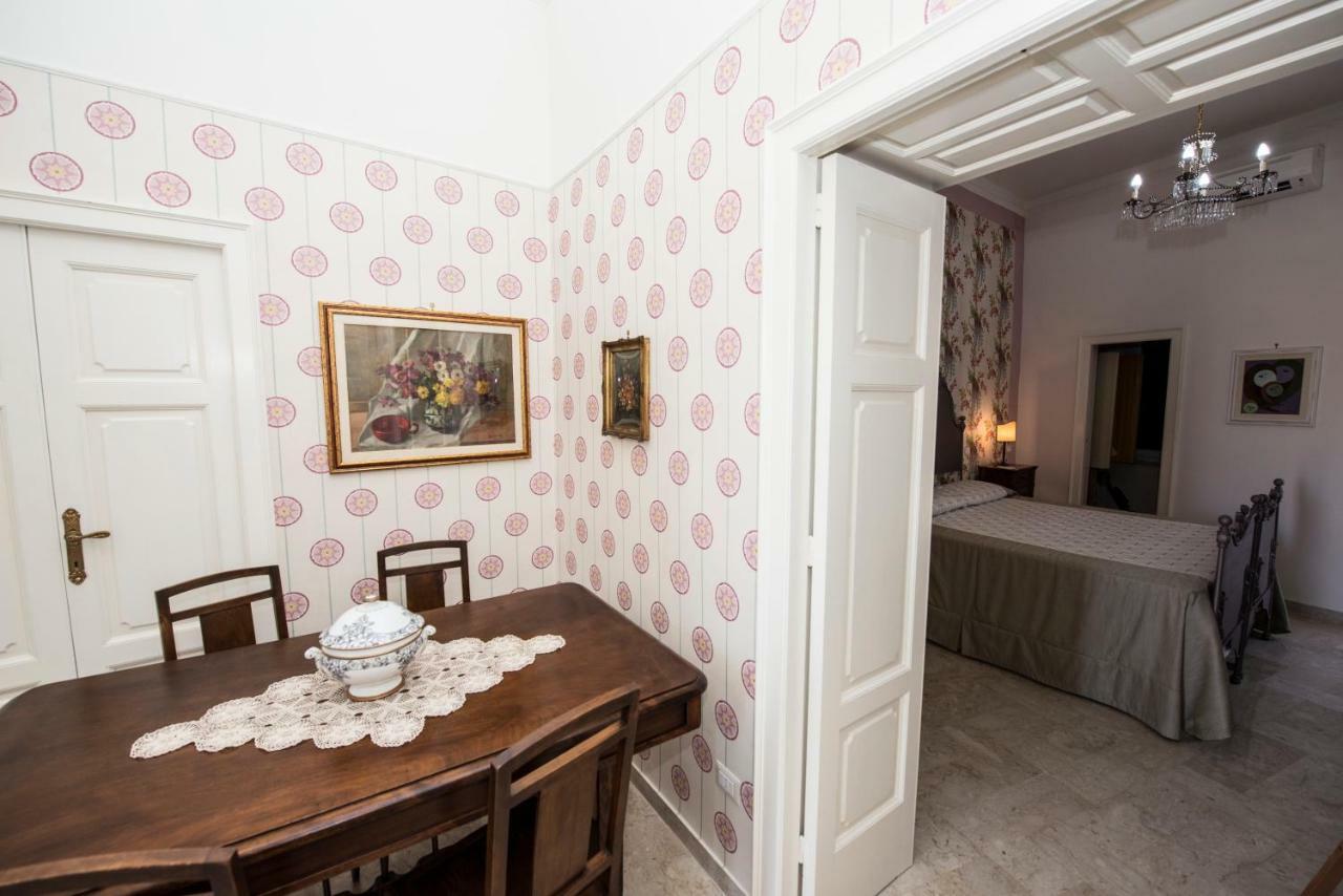 トロペーアCasa Di Fabioアパートメント エクステリア 写真